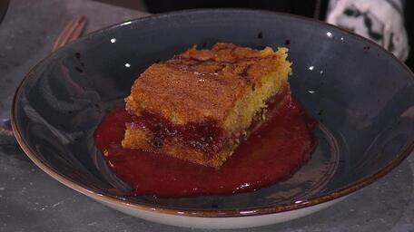 Strawberry Ripple Bakewell Traybake