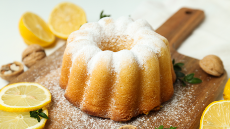 Lemon & Passionfruit bundt cake