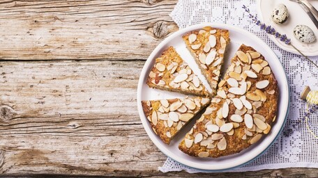 Almond Snack Cake