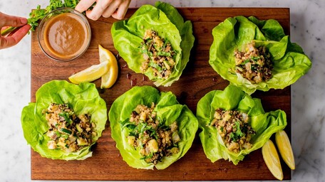 Thai Chicken Lettuce Wraps