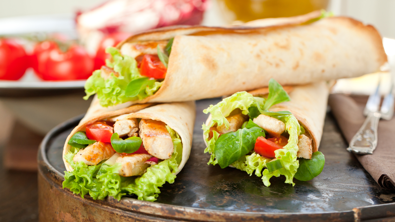 Homemade Tortilla Wraps, One-Tray Chicken Fajitas & Lime Cilantro Crema 