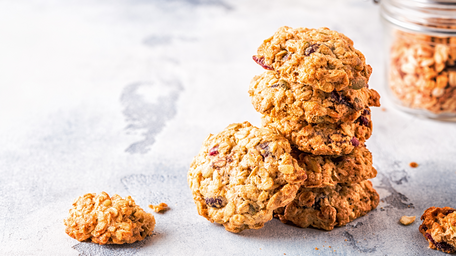 Oaty Raisin Cookies