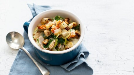 Smoked Haddock, Clam & Sweetcorn Chowder with Brown Bread Croutons