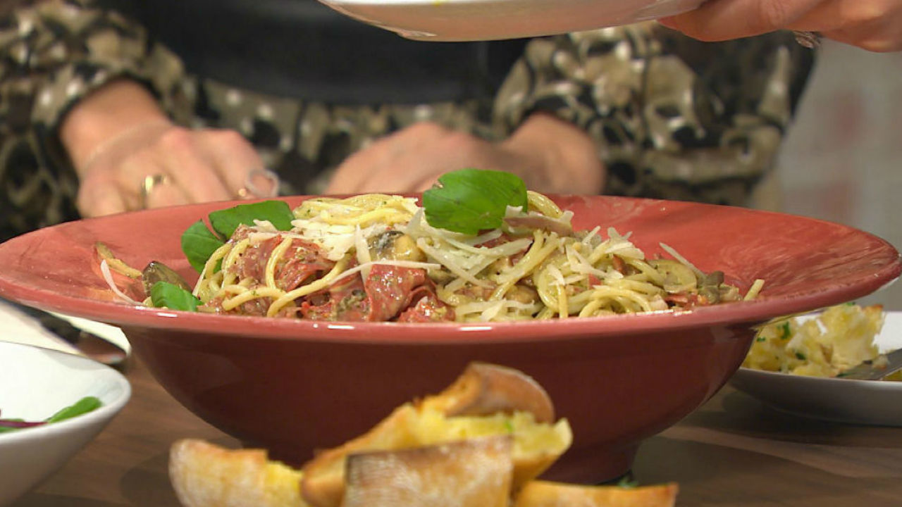 Meaty Mediterranean Spaghetti