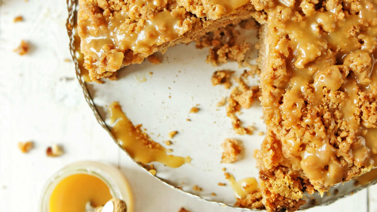 Toffee Apple Cake