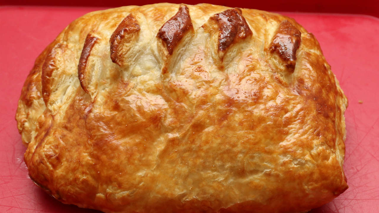 Baked Turkey & Ham Wellington