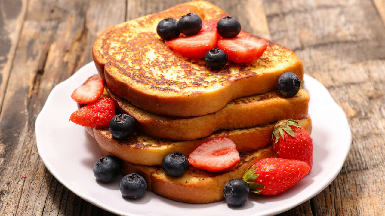 Joe&#39;s French Toast with Mixed Berries and a Twist