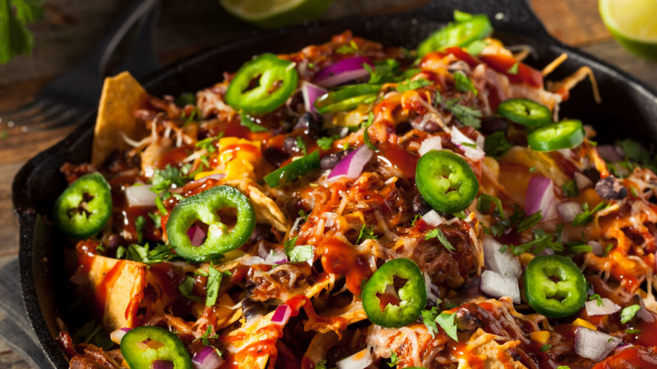 Slow Cooker Chicken Nachos