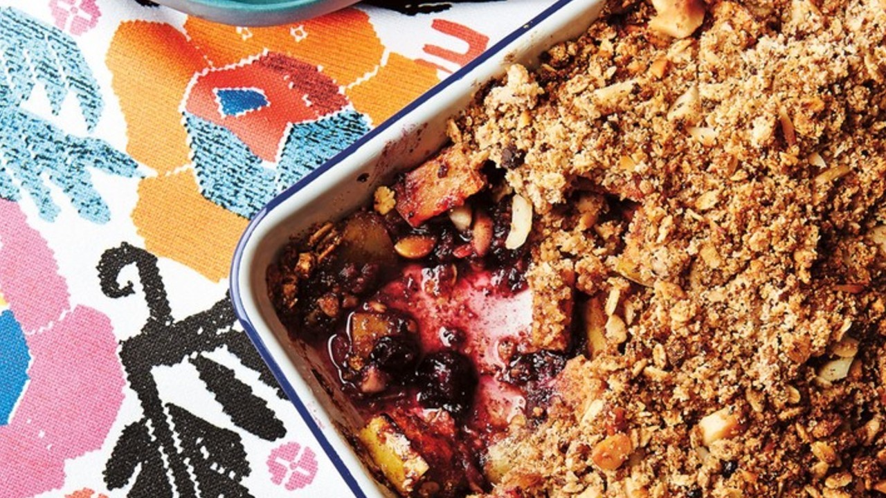 Mixed Berry & Apple Crumble