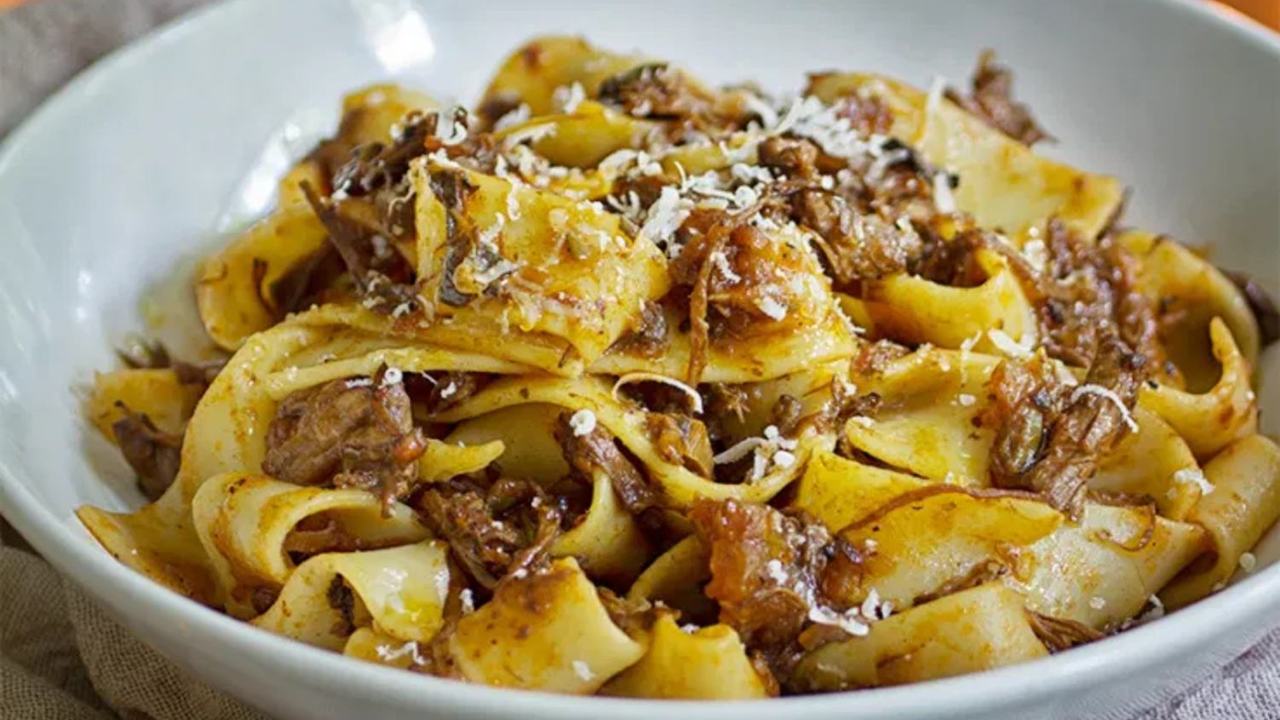 Slow Cooked Beef Ragu 