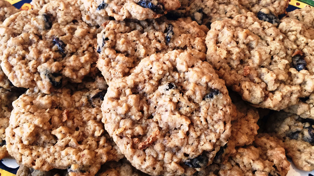 Oatmeal Raisin Cookies