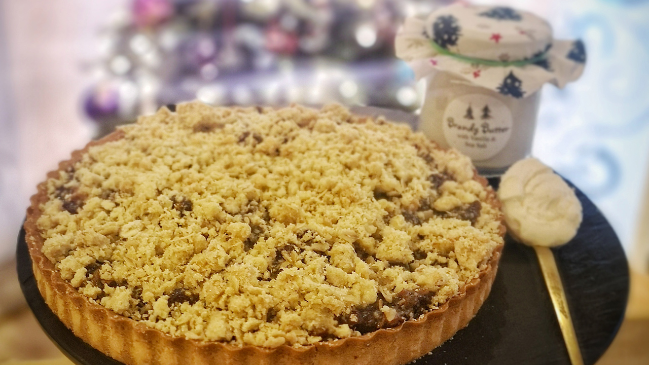 &#39;Pimped Up&#39; Mince Crumble Tart