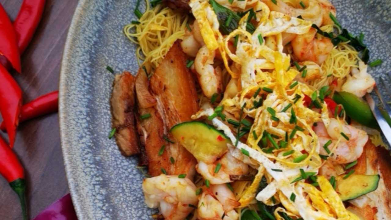 Sham Hanifa&#39;s Singapore Noodles