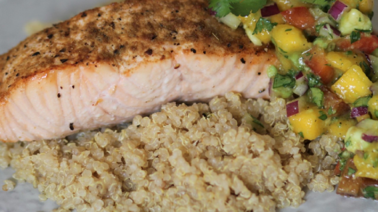 Salmon Quinoa Mango Bowl