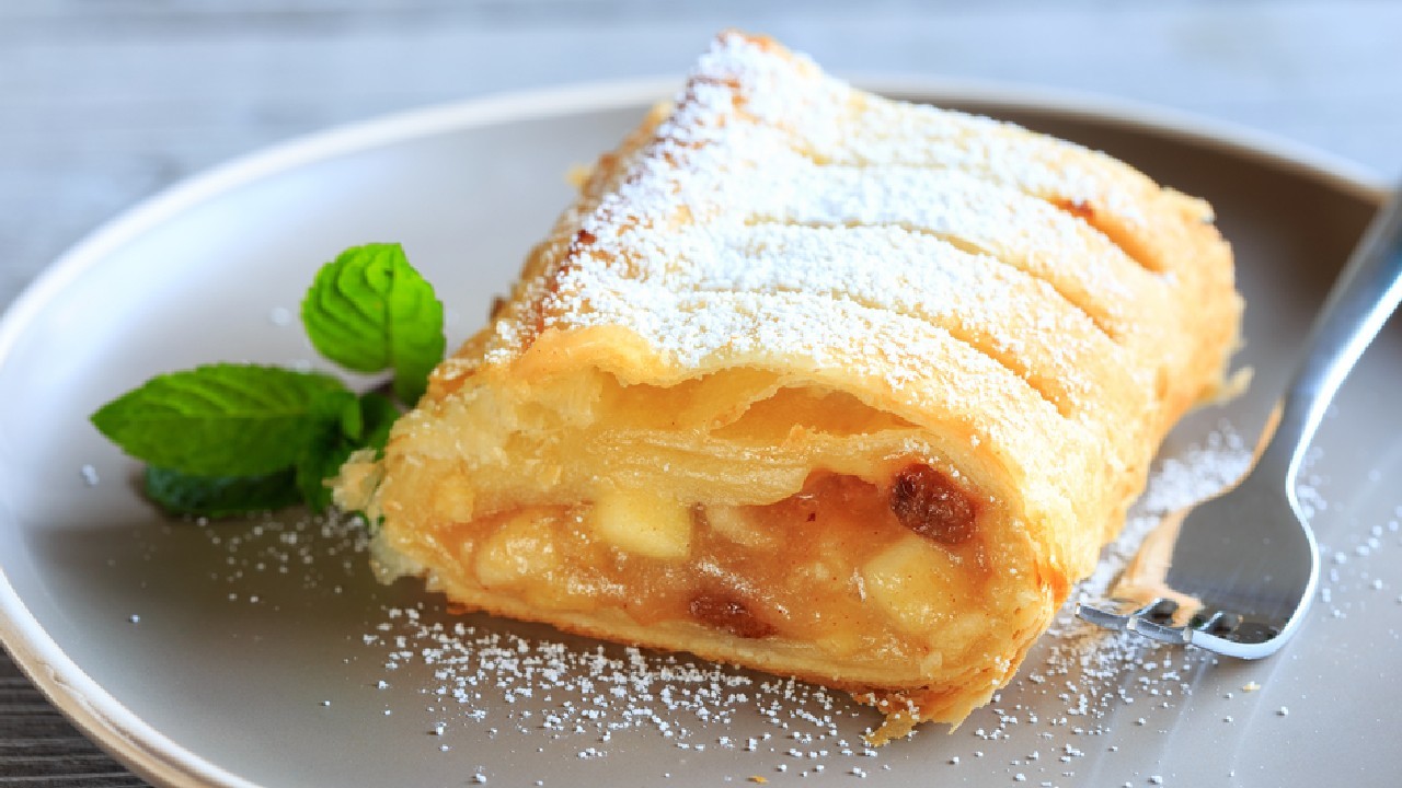 Apple Strudel