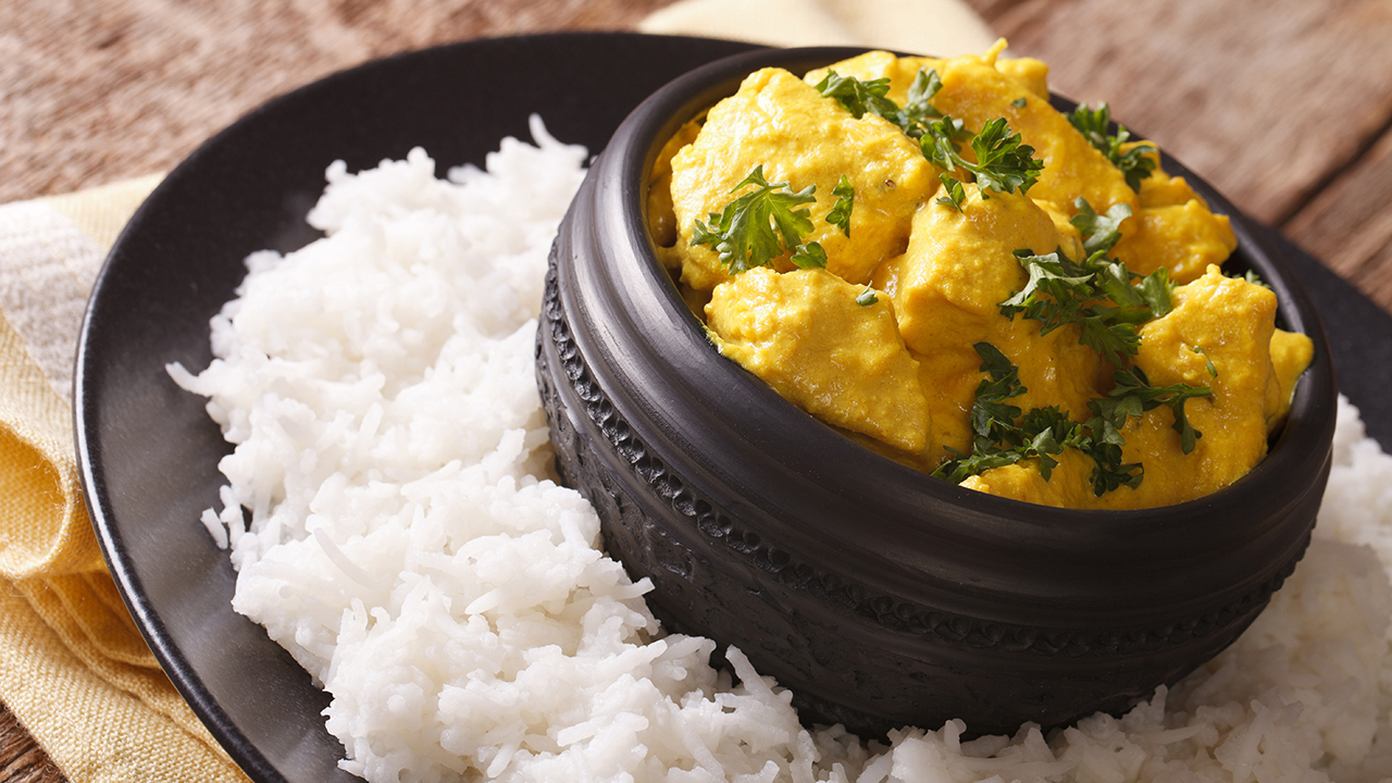 Saffron and Cardamom Flavoured Easy Chicken Korma