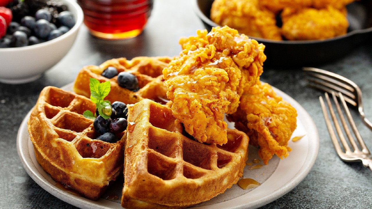 Crispy Chicken & Waffles