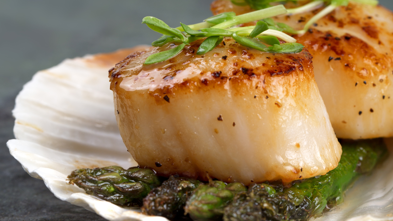 Baked Scallop with Guanciale and Seaweed Butter