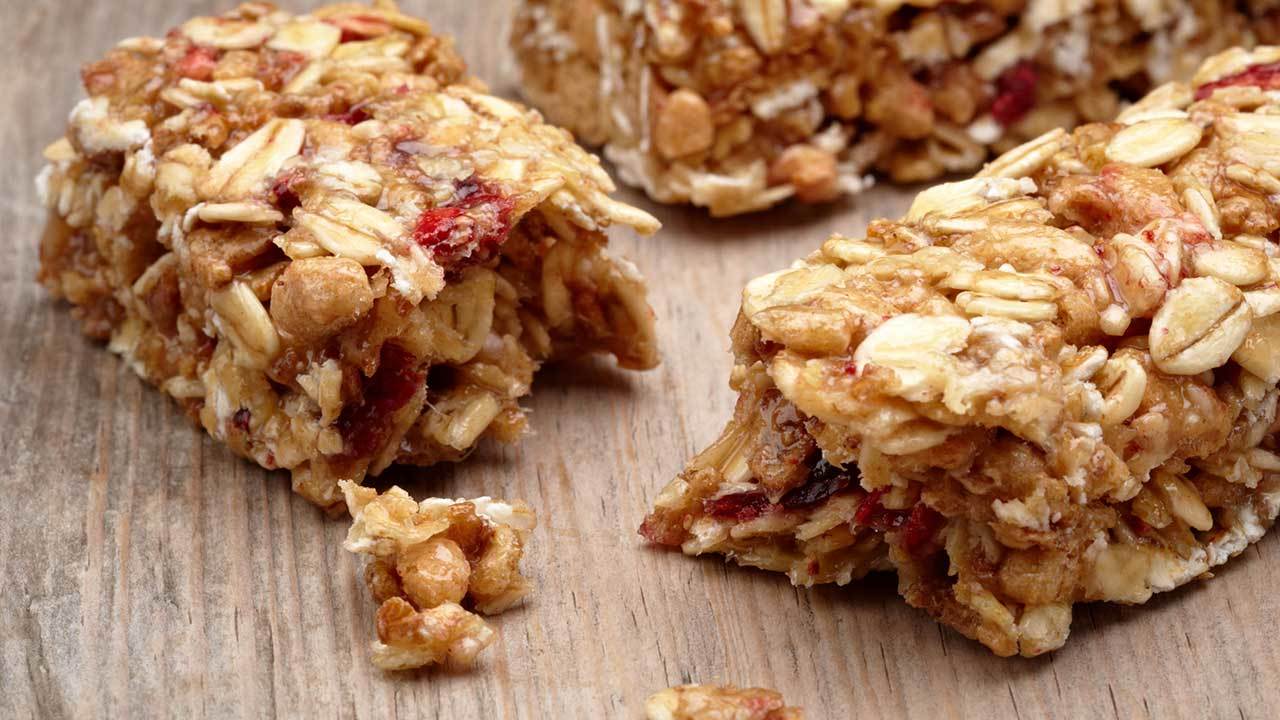 Super Seedy Cinnamon Granola Bars