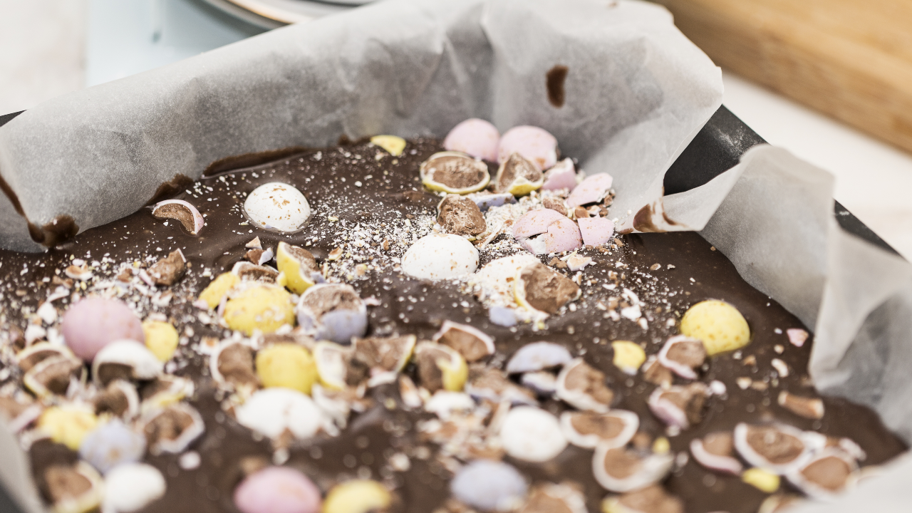 Easter Chocolate Fudge Traybake