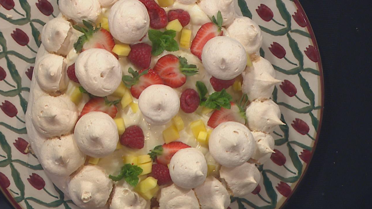 Hazelnut Pavlova with Yogurt & Lemon Curd