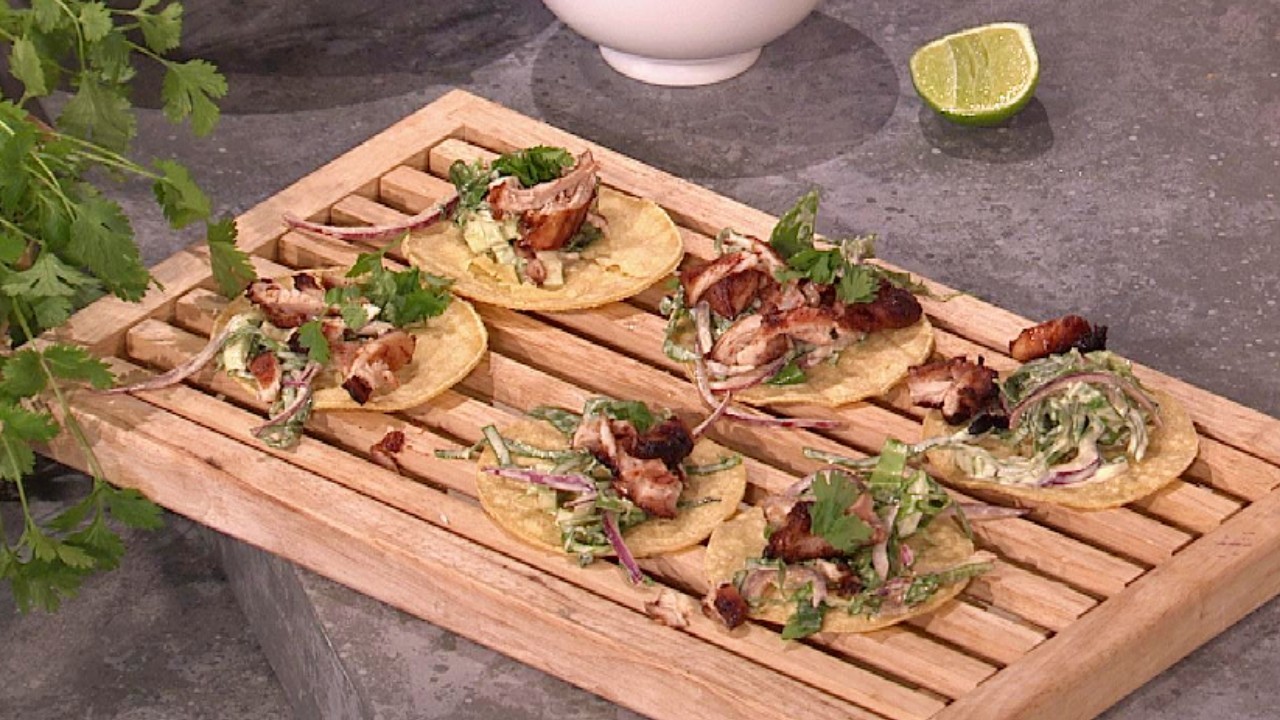 BBQ Hoi Sin Chicken Tacos