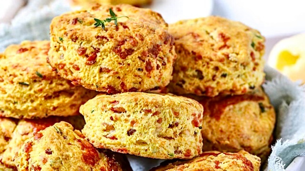 Vegan Cheesy Scones