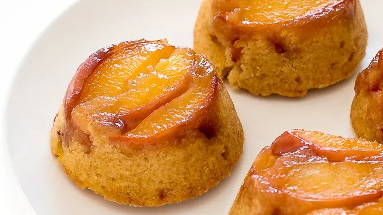 Upside Down Mini Peach Cakes