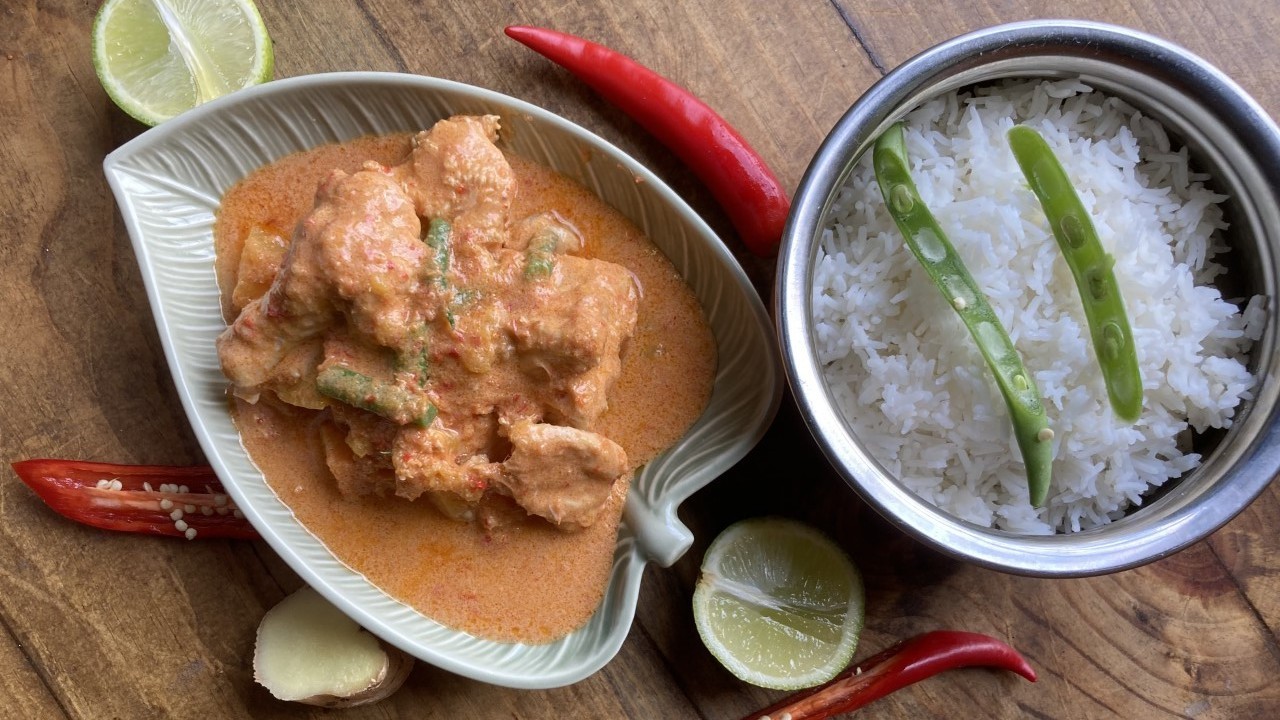 Thai Red Chicken Curry The Six O Clock Show
