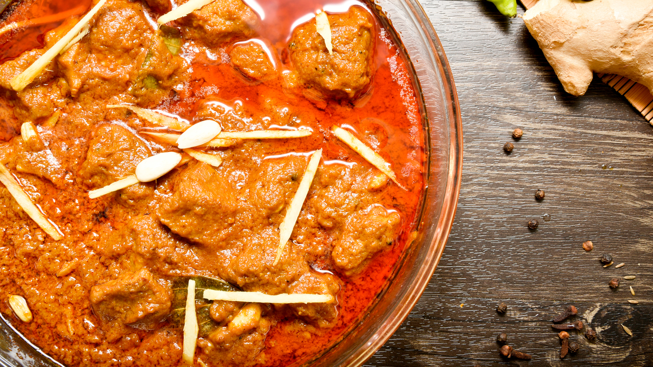 Slow Cooked Beef Korma