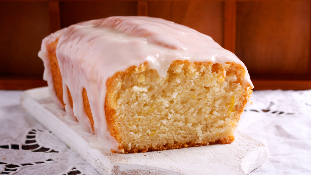 Lemon Traybake