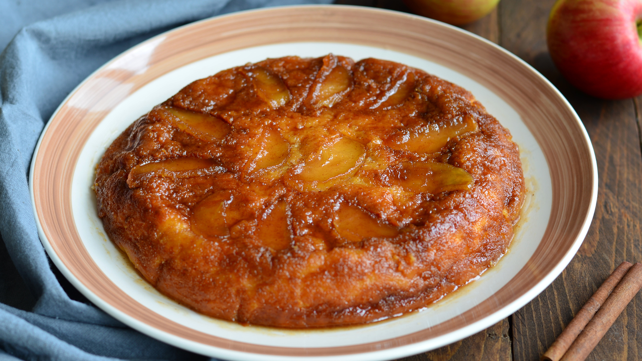 Upside Down Caramel Apple Cake