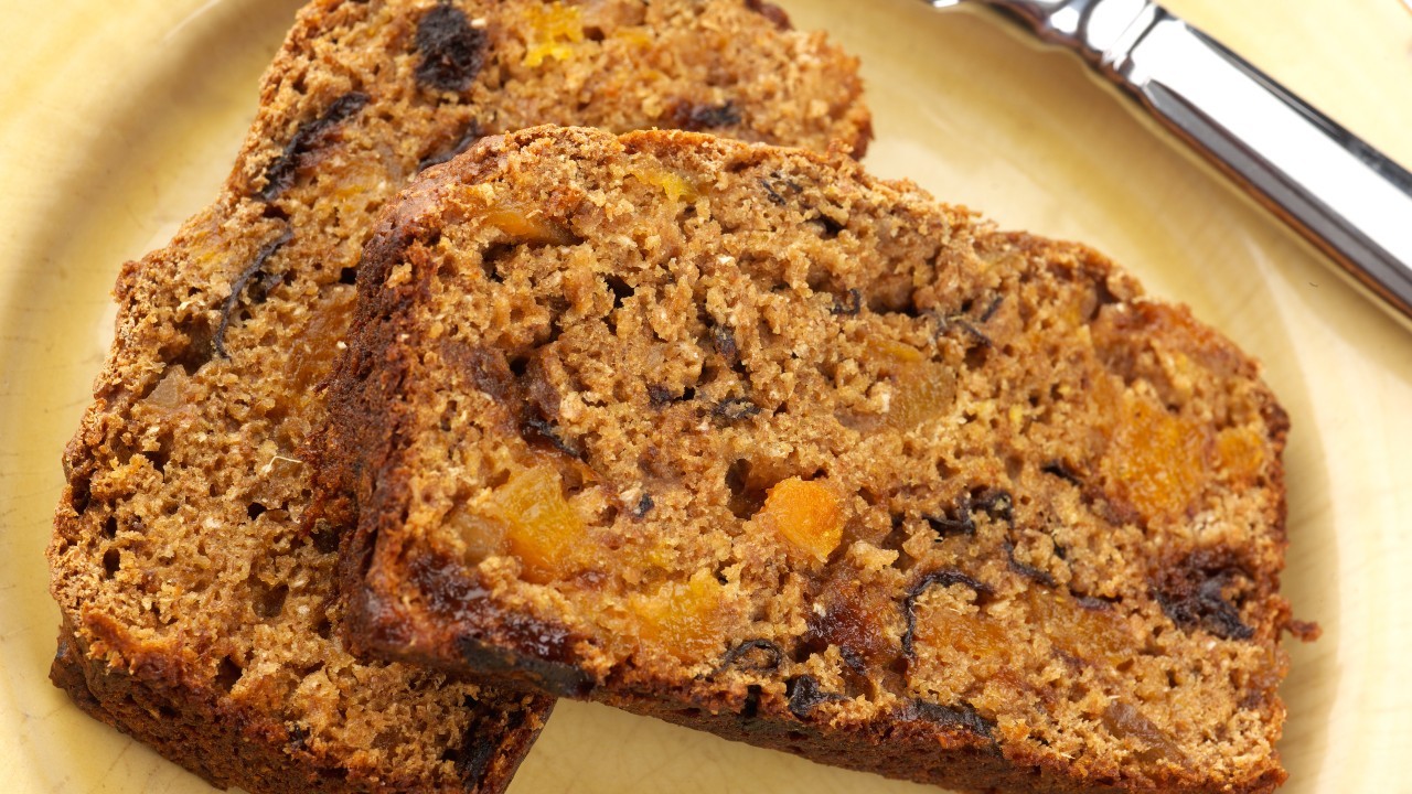 Apricot and Ginger Loaf