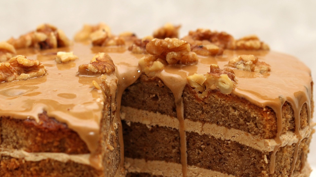 Coffee Walnut Cake
