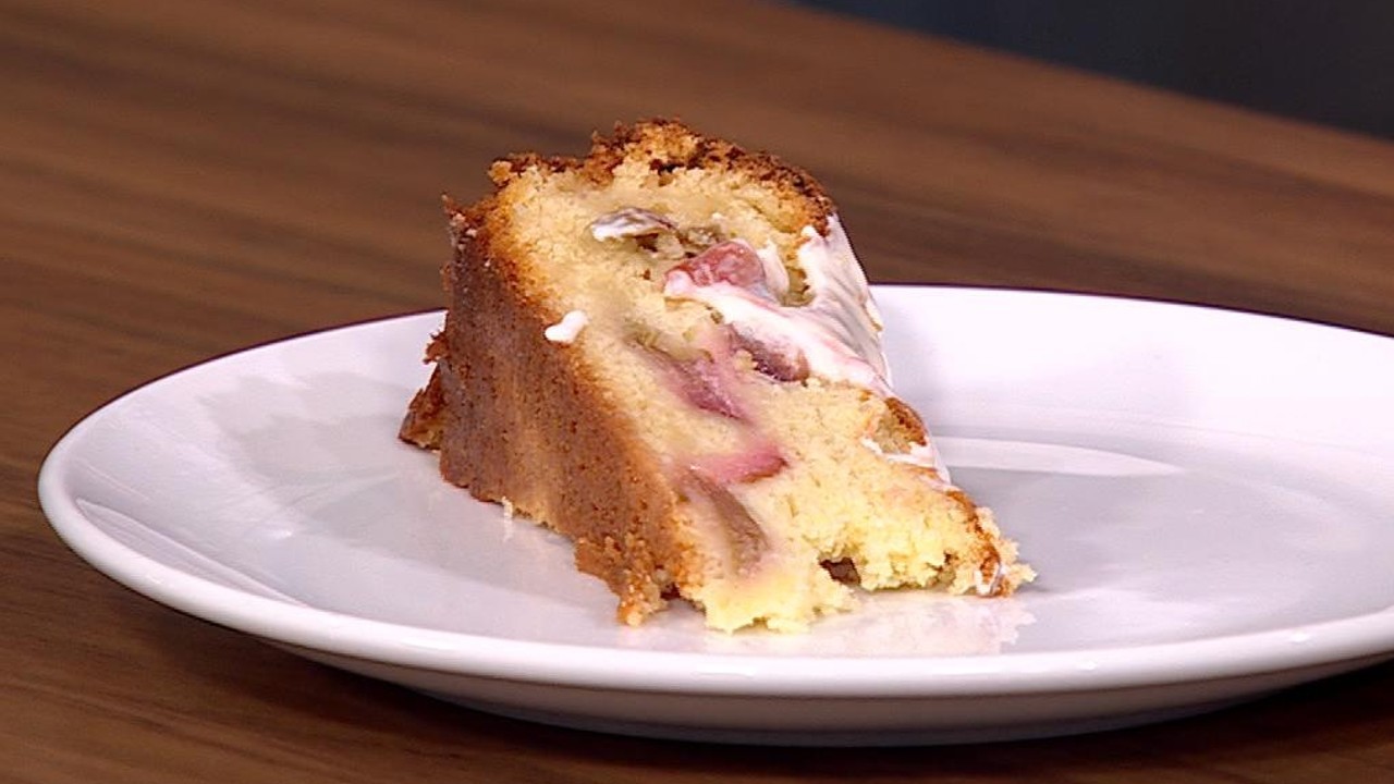 Rhubarb Cake