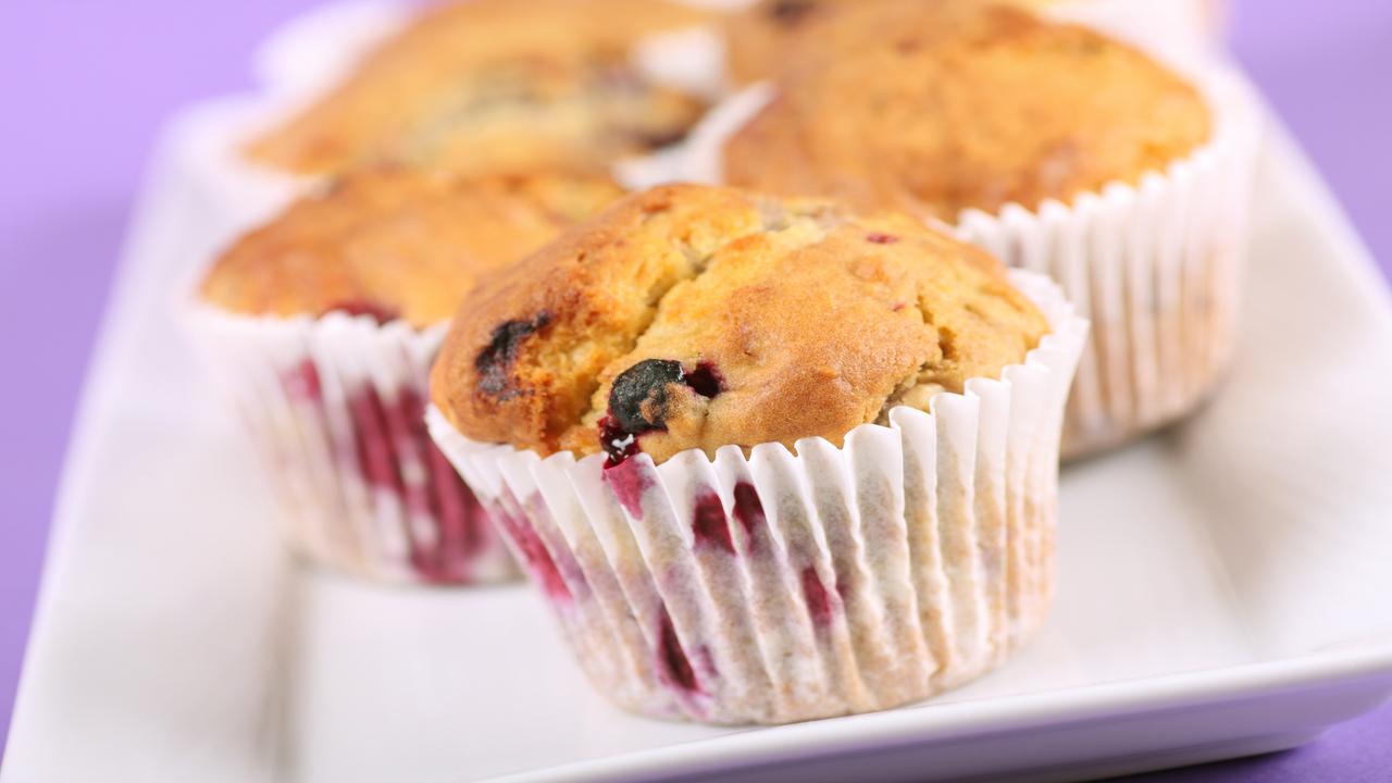 Raspberry Buns