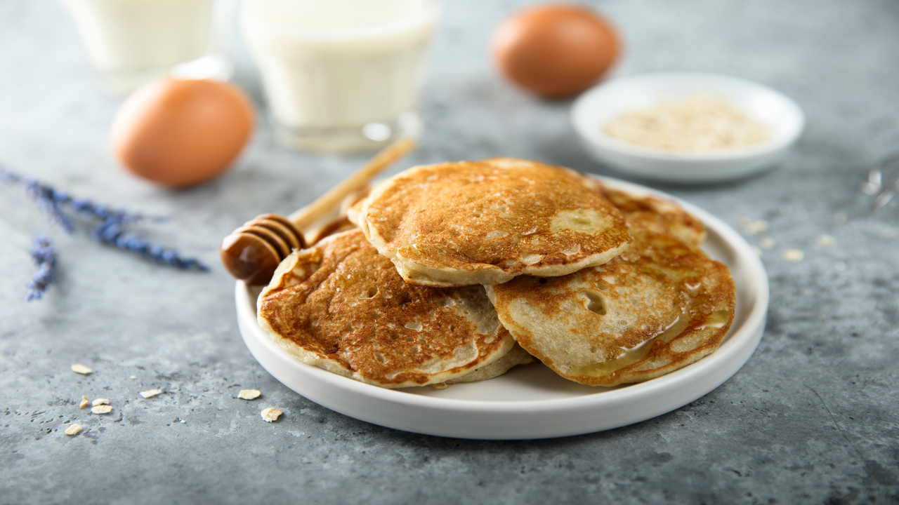 Vegan Oat Milk Pancakes 