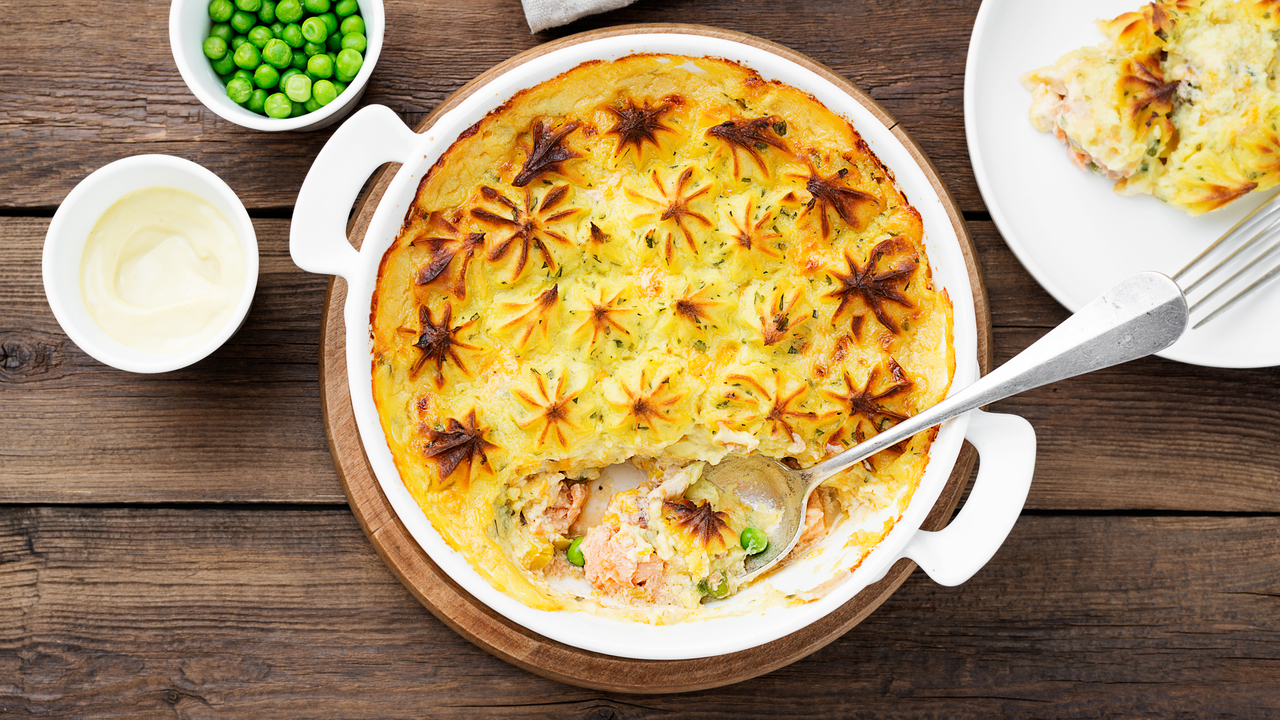 Creamy Cheese Seafood Pie 