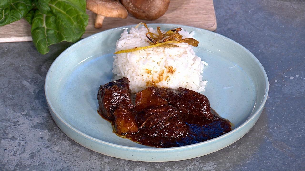 Slow Cooked Soy & Ginger Beef