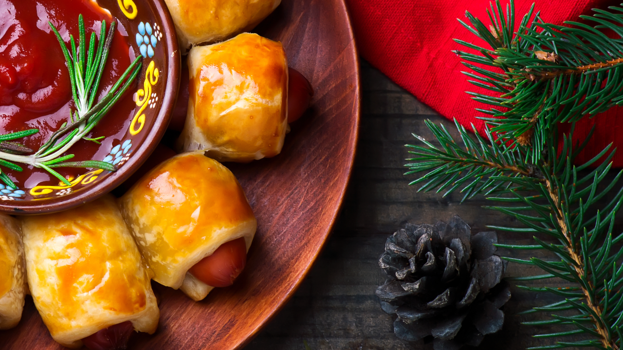 Festive Sausage Roll Wreath