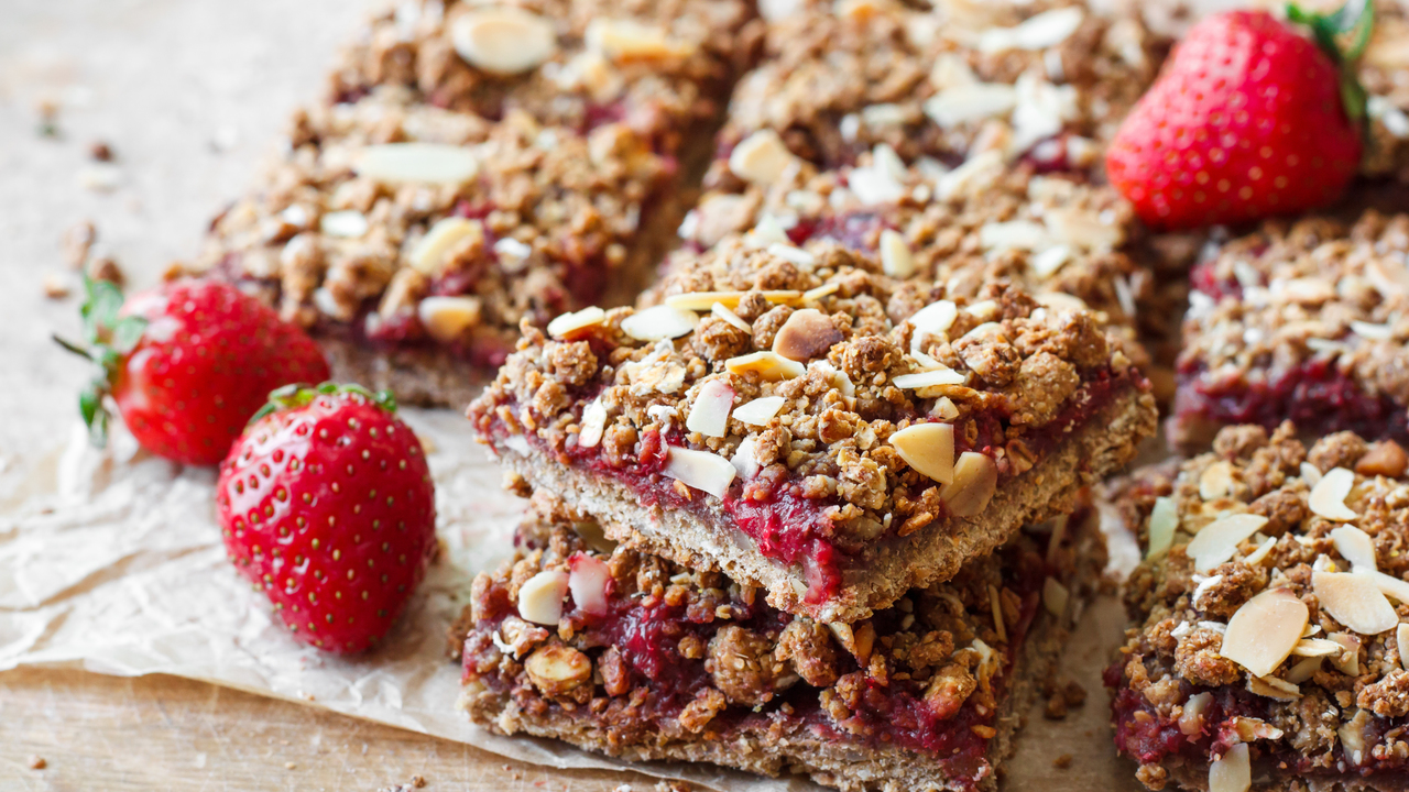 Strawberry Chia Oatmeal Bars