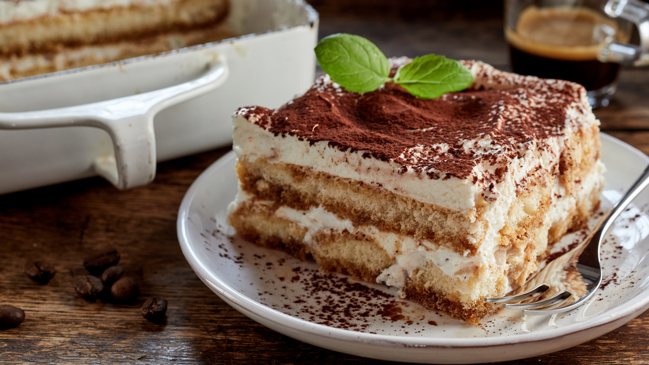 Rhubarb & Elderflower Tiramisu