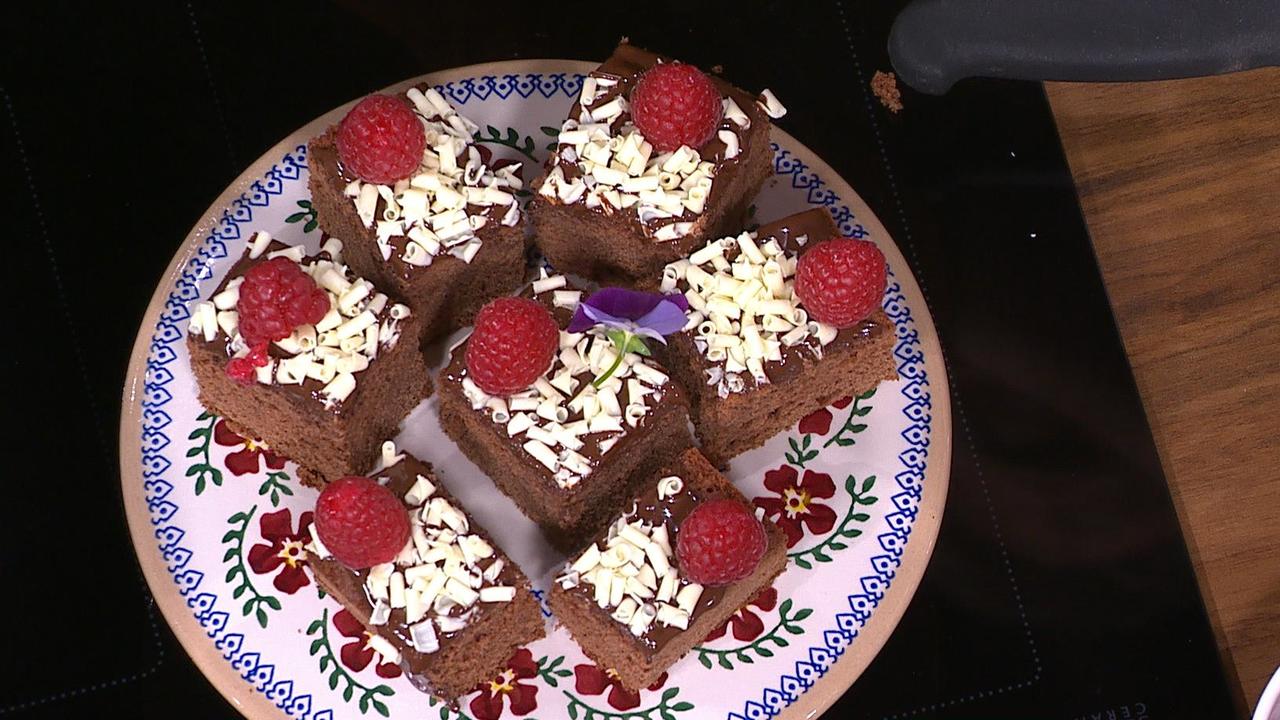 Chocolate Traybake