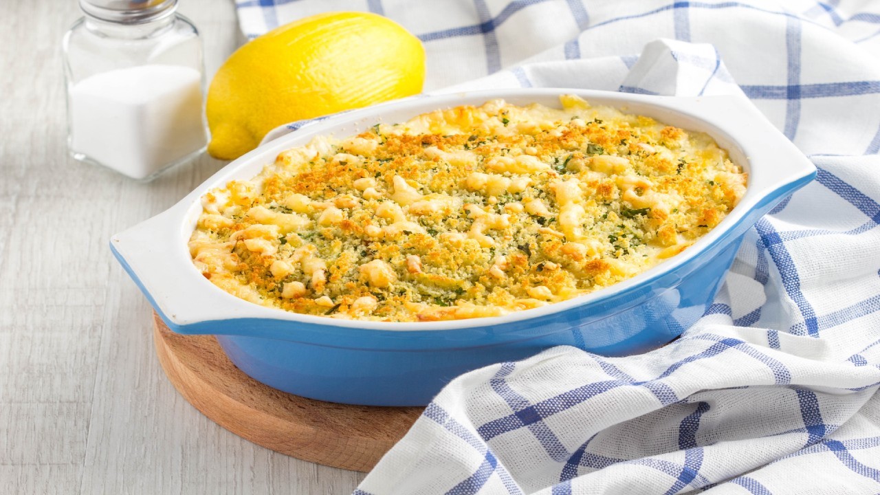 Chicken, Leek, and Broccoli Crumble