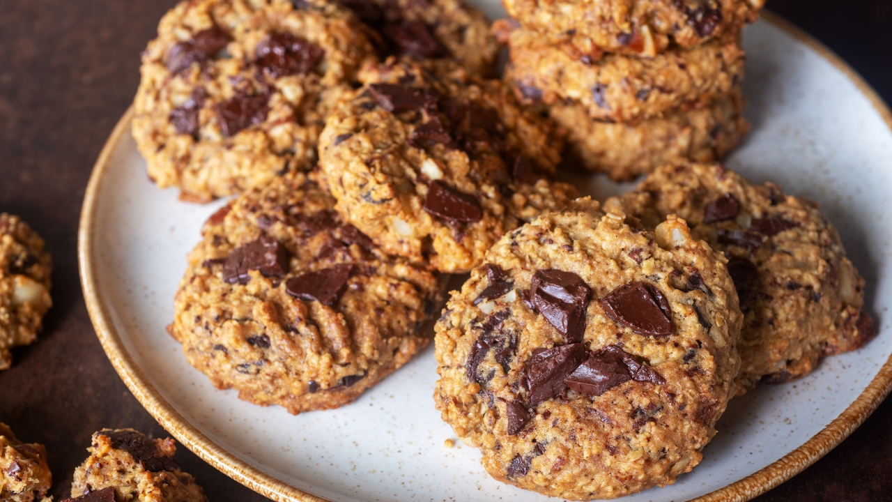 Chocolate Oatmeal Chippers