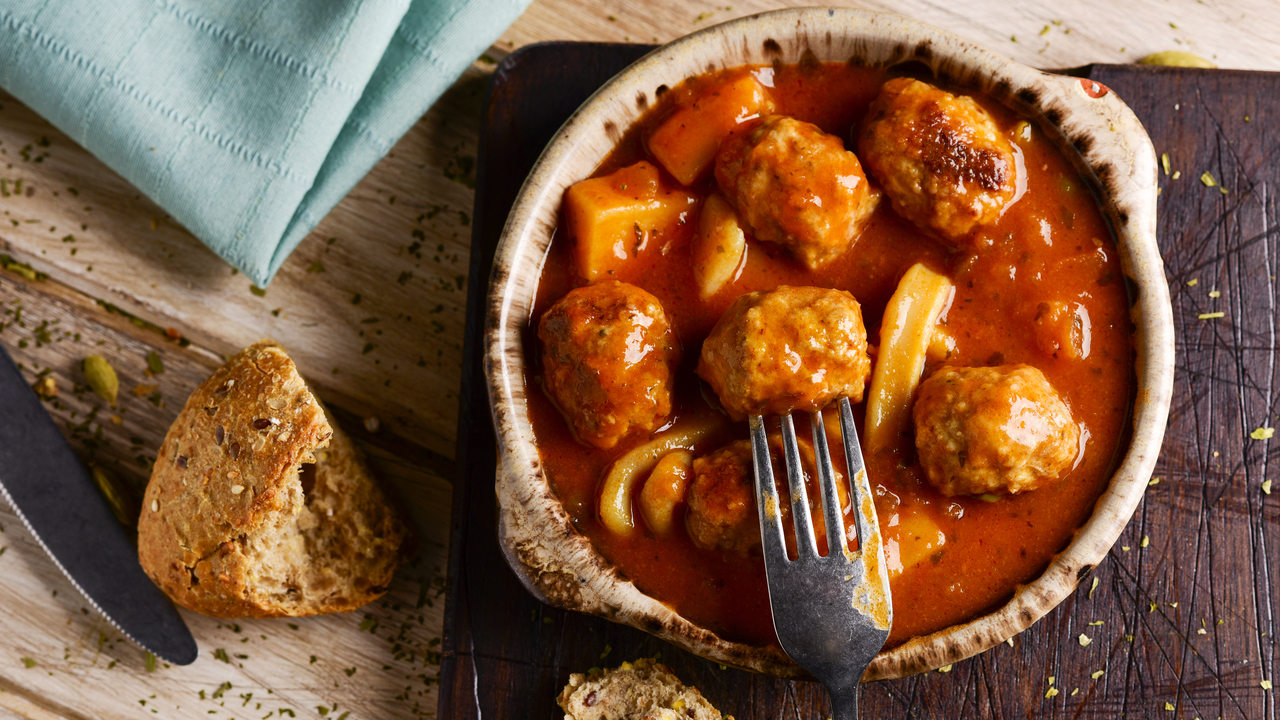 Catalan Meatballs - Mandonguilles 