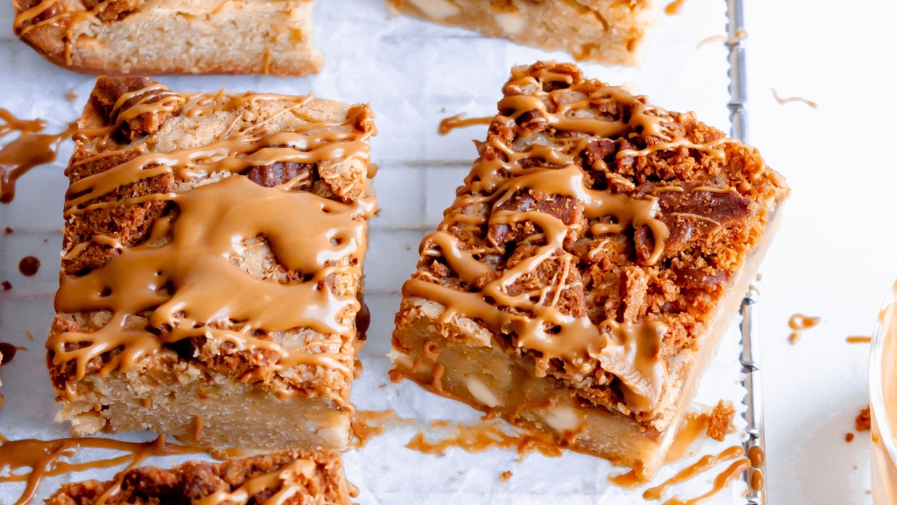 Biscoff Blondies