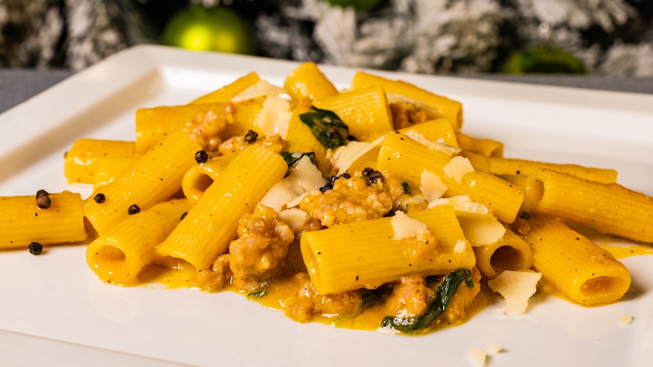 Rigatoni Zucca e Salsiccia (Pumpkin and Italian Sausage)