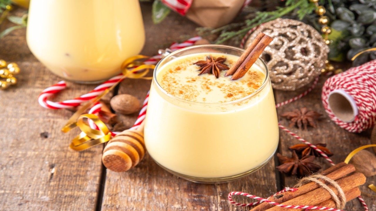 Classic Nutmeg and Cinnamon Eggnog