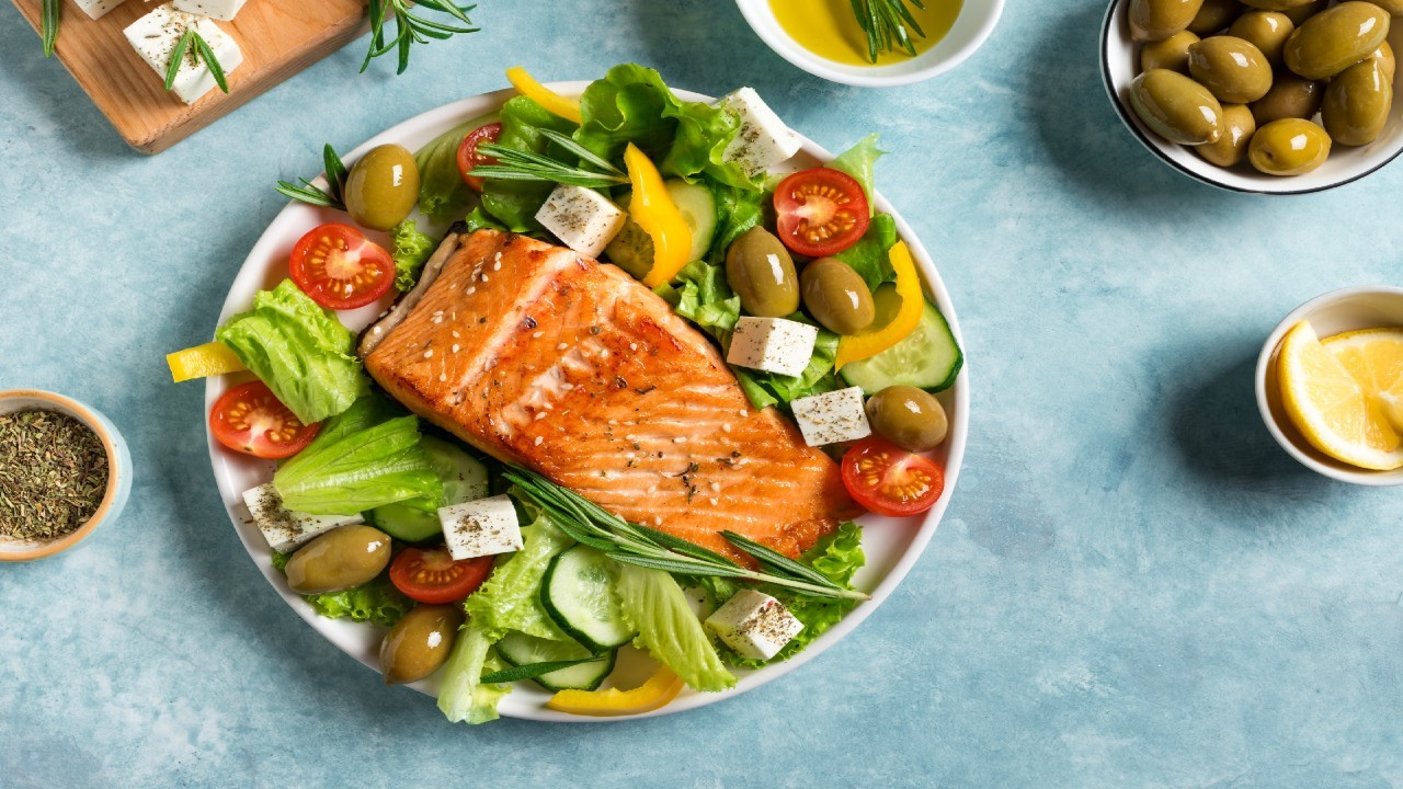 Mediterranean Citrus Salmon Platter